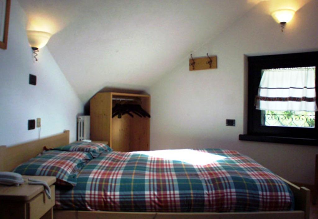 Chalet Villa Valania Pradelle Szoba fotó